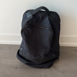 Lululemon city adventurer backpack